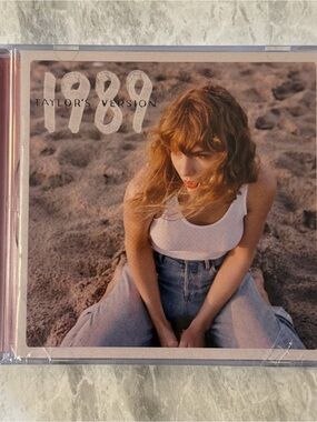 New Taylor Swift 1989 TV CD Rose Garden Pink Deluxe w/ Polaroids